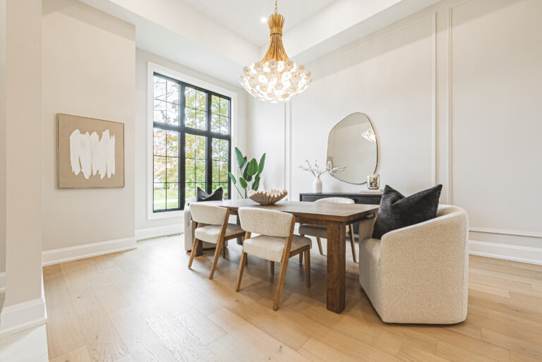11. Large Formal Dinning Room